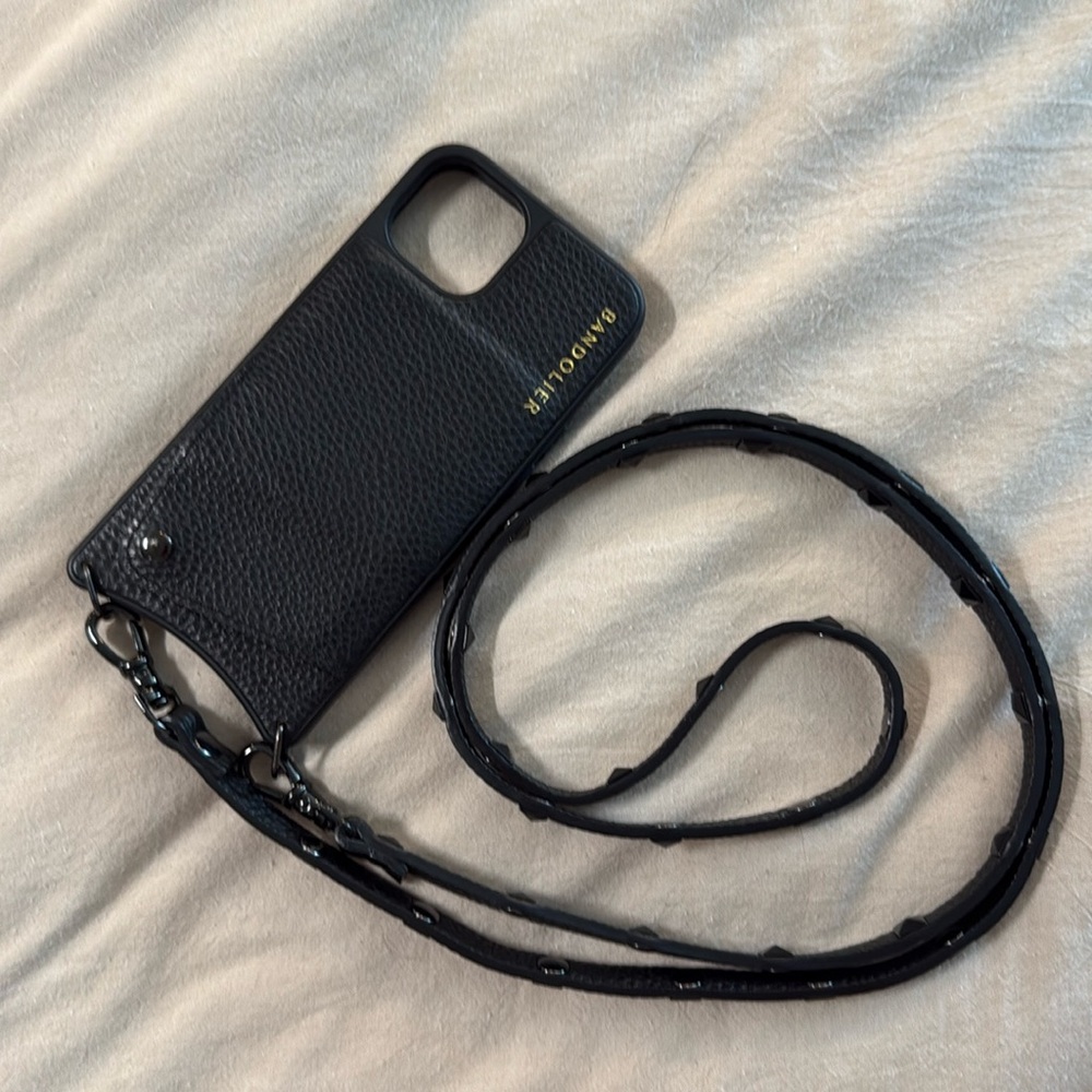 BANDOLIER iPhone 13 Wallet Case Crossbody! RARE black pyramid studded strap.